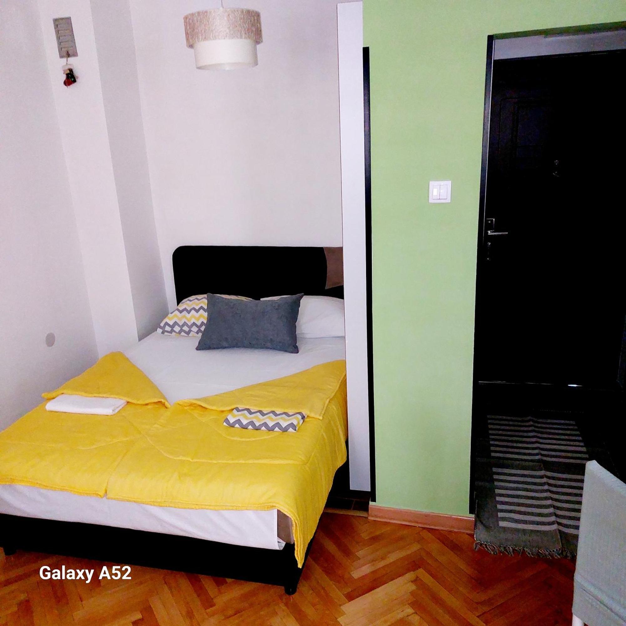 Apartman Pavle Pluzine Bagian luar foto